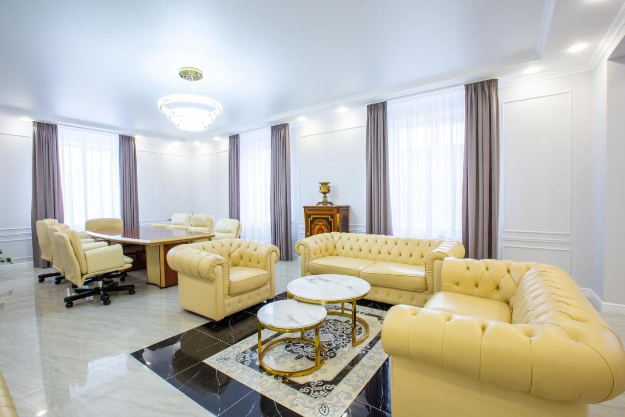 El-Tau Hotel Ekibastuz Ngoại thất bức ảnh