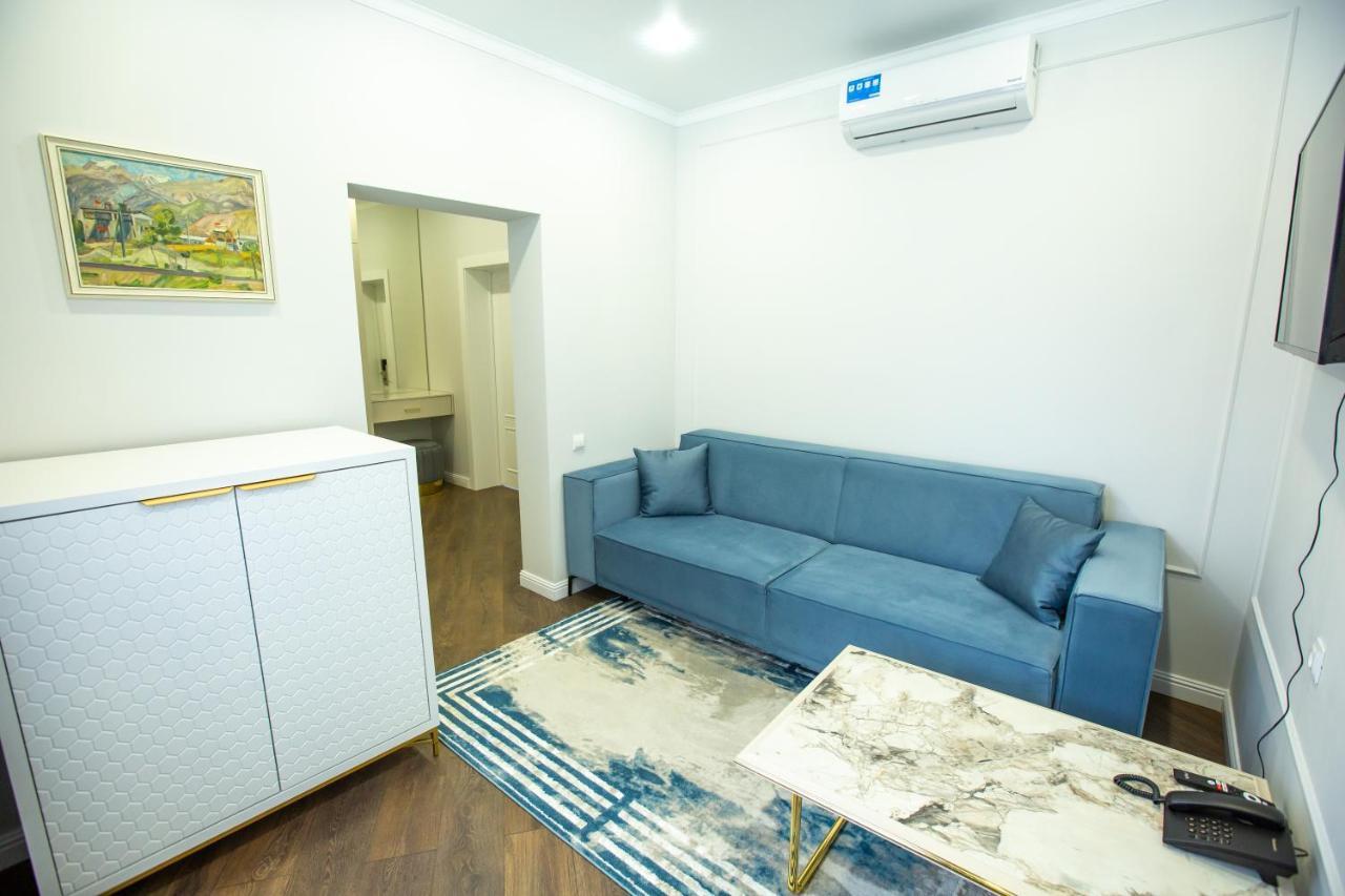 El-Tau Hotel Ekibastuz Ngoại thất bức ảnh